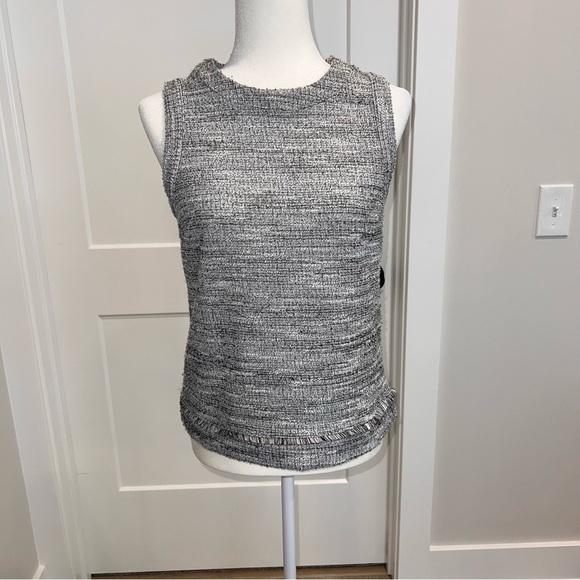 Banana Republic Tops - Banana Republic Black and White Textured Tank Top